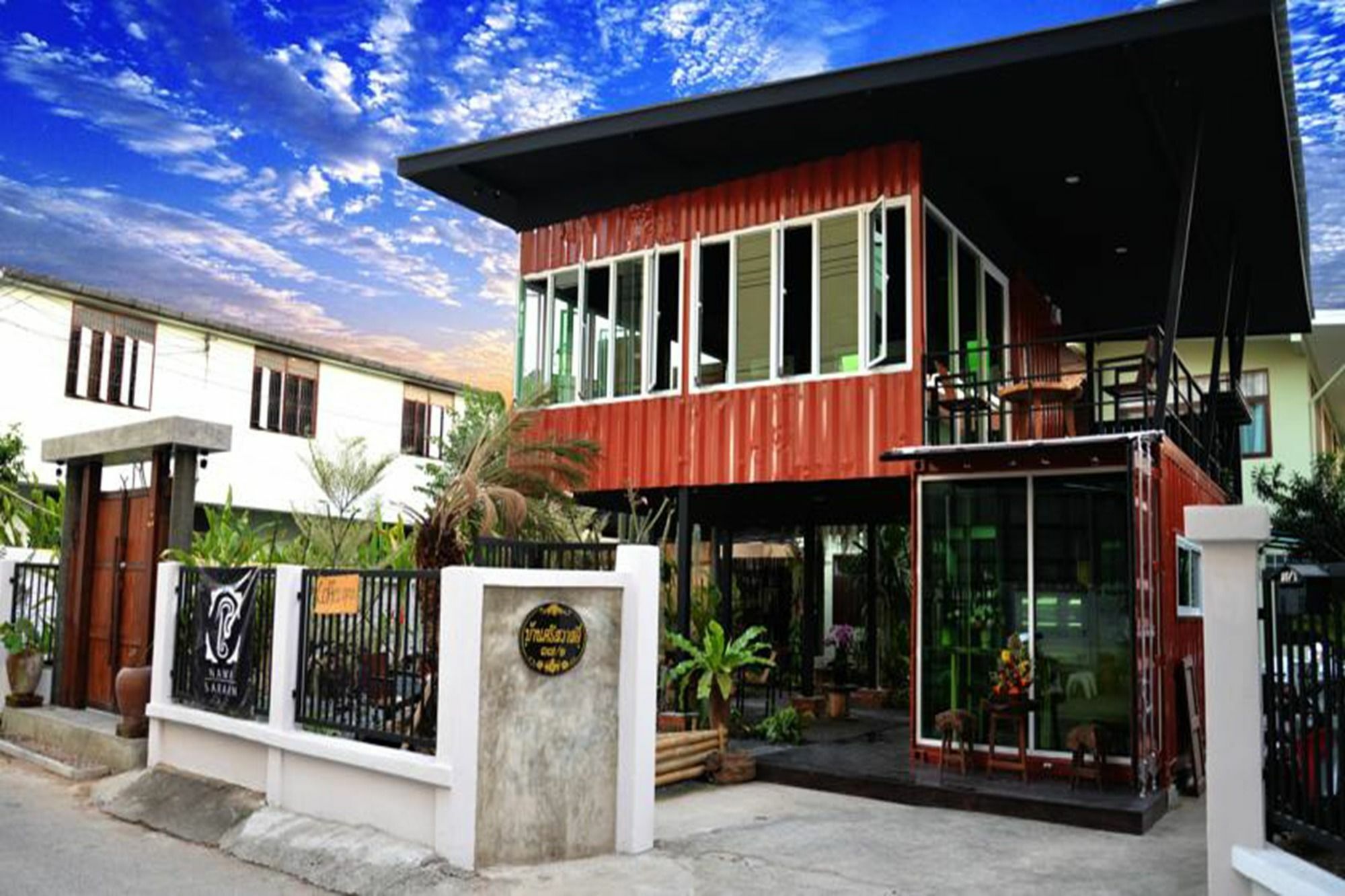 นาวา ศรัญ Hotel เชียงใหม่ ภายนอก รูปภาพ